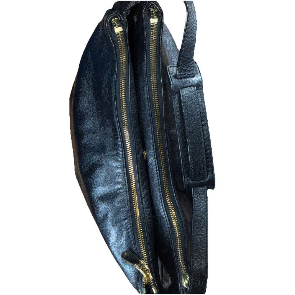 Vince Camuto Hobo Bag in Black Smooth Black Leather Handbag Purse - Picture 4 of 11